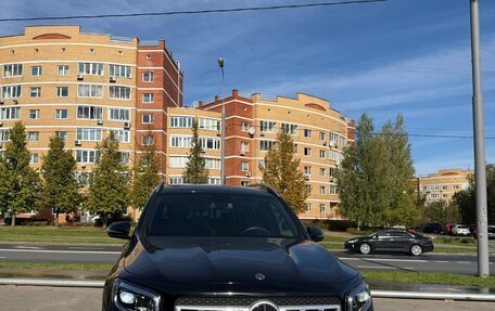 Mercedes-Benz GLB, 2020 год, 3 890 000 рублей, 2 фотография