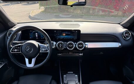 Mercedes-Benz GLB, 2020 год, 3 890 000 рублей, 10 фотография