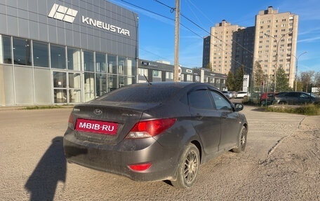Hyundai Solaris II рестайлинг, 2013 год, 799 000 рублей, 3 фотография