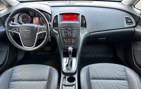 Opel Astra J, 2013 год, 1 290 000 рублей, 12 фотография