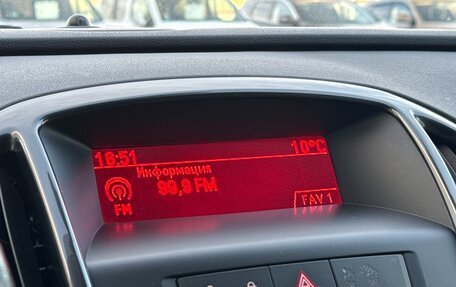 Opel Astra J, 2013 год, 1 290 000 рублей, 18 фотография