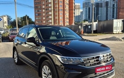 Volkswagen Tiguan II, 2021 год, 2 700 000 рублей, 1 фотография