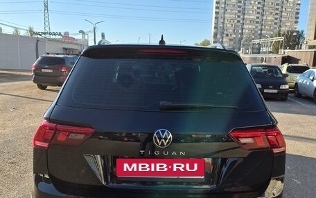 Volkswagen Tiguan II, 2021 год, 2 700 000 рублей, 5 фотография