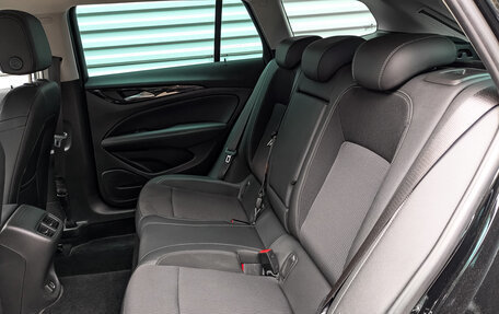 Opel Insignia II рестайлинг, 2020 год, 1 860 000 рублей, 18 фотография