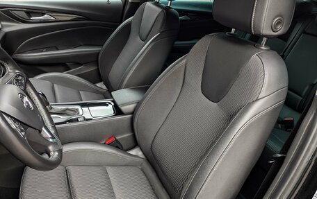 Opel Insignia II рестайлинг, 2020 год, 1 860 000 рублей, 20 фотография