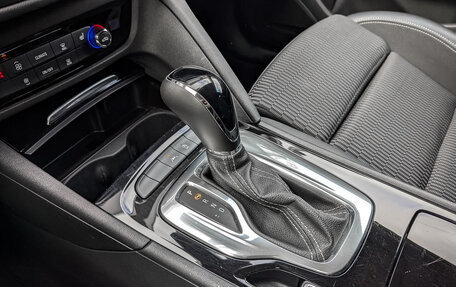 Opel Insignia II рестайлинг, 2020 год, 1 860 000 рублей, 28 фотография