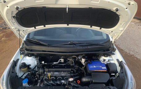 Hyundai Solaris II рестайлинг, 2014 год, 1 050 000 рублей, 12 фотография