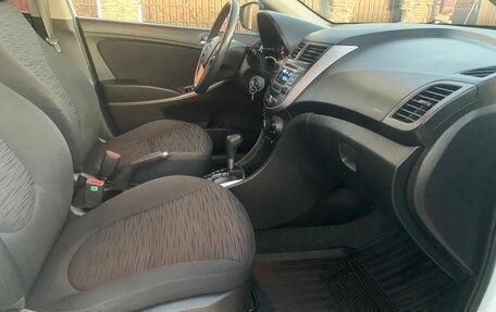 Hyundai Solaris II рестайлинг, 2014 год, 1 050 000 рублей, 9 фотография