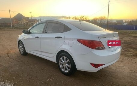 Hyundai Solaris II рестайлинг, 2014 год, 1 050 000 рублей, 6 фотография
