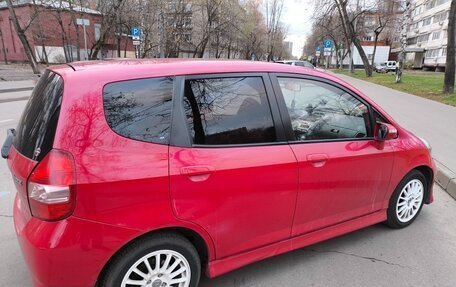 Honda Jazz I рестайлинг, 2007 год, 600 000 рублей, 2 фотография
