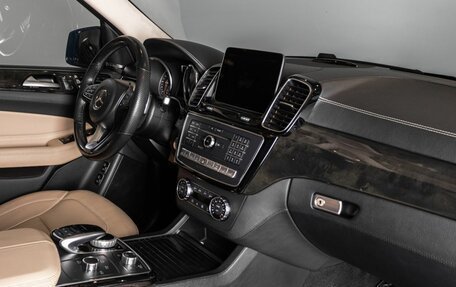 Mercedes-Benz GLS, 2018 год, 4 865 000 рублей, 4 фотография