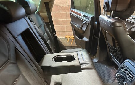 Volkswagen Touareg III, 2012 год, 2 500 000 рублей, 13 фотография