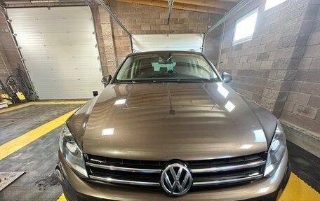 Volkswagen Touareg III, 2012 год, 2 500 000 рублей, 24 фотография