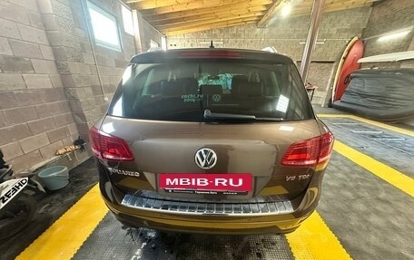 Volkswagen Touareg III, 2012 год, 2 500 000 рублей, 27 фотография
