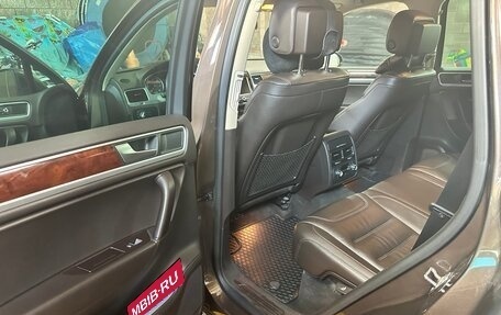 Volkswagen Touareg III, 2012 год, 2 500 000 рублей, 18 фотография