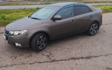 KIA Cerato III, 2013 год, 950 000 рублей, 2 фотография