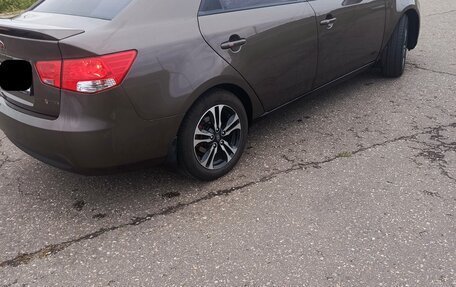KIA Cerato III, 2013 год, 950 000 рублей, 3 фотография