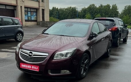 Opel Insignia II рестайлинг, 2013 год, 1 100 000 рублей, 1 фотография