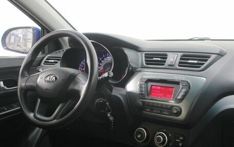 KIA Rio III рестайлинг, 2013 год, 855 000 рублей, 11 фотография