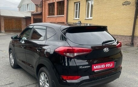Hyundai Tucson III, 2016 год, 1 750 000 рублей, 3 фотография