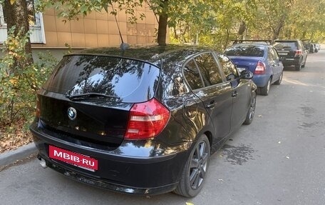 BMW 1 серия, 2008 год, 750 000 рублей, 1 фотография