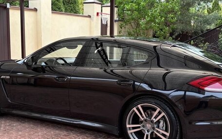 Porsche Panamera II рестайлинг, 2009 год, 2 300 000 рублей, 3 фотография