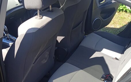 Chevrolet Cruze II, 2009 год, 430 000 рублей, 6 фотография