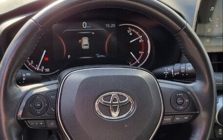 Toyota RAV4, 2021 год, 4 100 000 рублей, 10 фотография