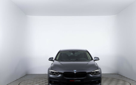 BMW 3 серия, 2018 год, 2 700 000 рублей, 2 фотография