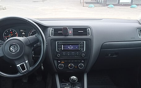 Volkswagen Jetta VI, 2014 год, 870 000 рублей, 10 фотография