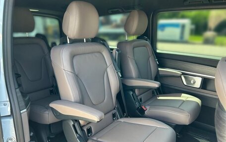 Mercedes-Benz V-Класс, 2024 год, 12 600 000 рублей, 12 фотография