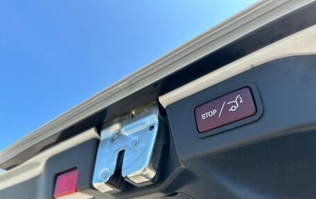 Mercedes-Benz V-Класс, 2024 год, 12 600 000 рублей, 15 фотография