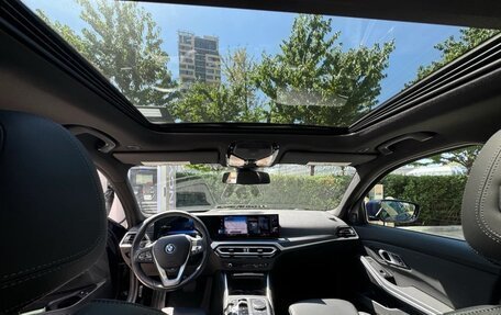 BMW 3 серия, 2022 год, 4 316 000 рублей, 2 фотография