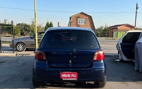 Toyota Vitz, 2001 год, 330 000 рублей, 4 фотография