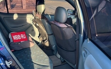Toyota Vitz, 2001 год, 330 000 рублей, 6 фотография