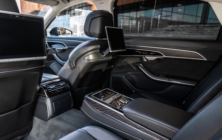 Audi A8, 2018 год, 6 900 000 рублей, 21 фотография