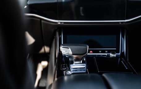 Audi A8, 2018 год, 6 900 000 рублей, 23 фотография