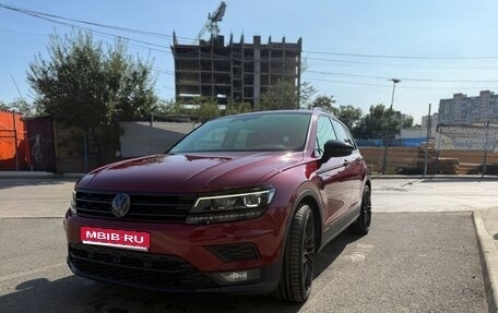 Volkswagen Tiguan II, 2018 год, 3 200 000 рублей, 1 фотография