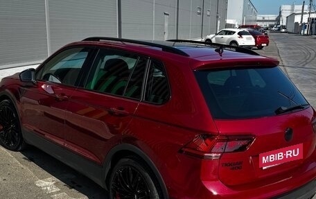 Volkswagen Tiguan II, 2018 год, 3 200 000 рублей, 4 фотография