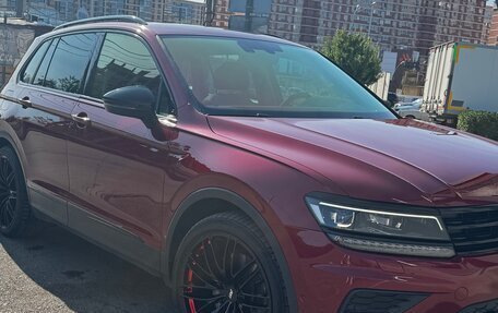 Volkswagen Tiguan II, 2018 год, 3 200 000 рублей, 8 фотография