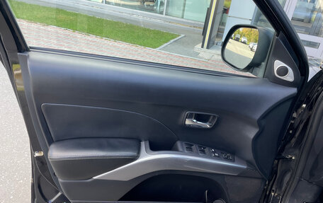 Mitsubishi Outlander III рестайлинг 3, 2008 год, 1 100 000 рублей, 11 фотография