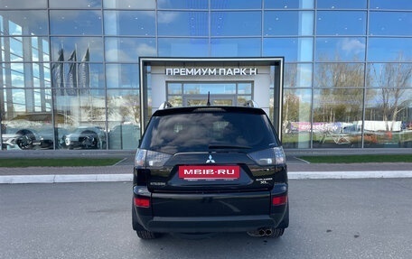 Mitsubishi Outlander III рестайлинг 3, 2008 год, 1 100 000 рублей, 7 фотография