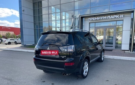 Mitsubishi Outlander III рестайлинг 3, 2008 год, 1 100 000 рублей, 8 фотография