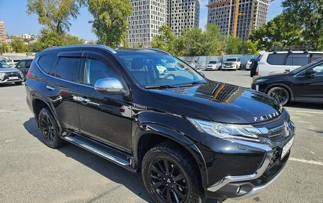 Mitsubishi Pajero Sport III рестайлинг, 2019 год, 3 800 000 рублей, 11 фотография