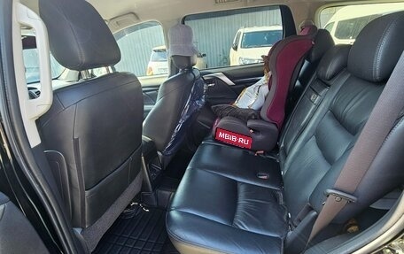 Mitsubishi Pajero Sport III рестайлинг, 2019 год, 3 800 000 рублей, 15 фотография