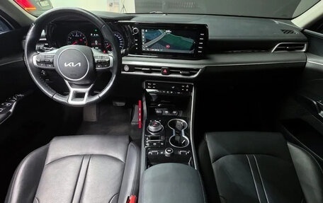 KIA K5, 2022 год, 1 850 000 рублей, 20 фотография