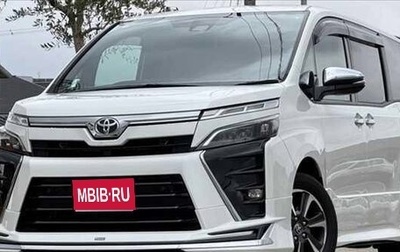 Toyota Voxy III, 2021 год, 1 784 000 рублей, 1 фотография