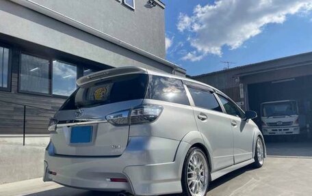 Toyota Wish II, 2017 год, 1 197 000 рублей, 5 фотография