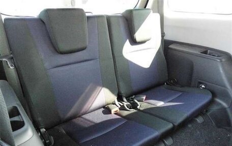 Toyota Wish II, 2017 год, 1 197 000 рублей, 14 фотография