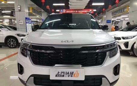 KIA Seltos I, 2023 год, 2 300 000 рублей, 2 фотография